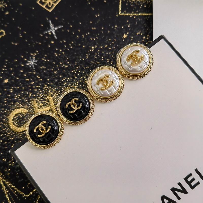 Chanel Earring 07yxh57 (8)