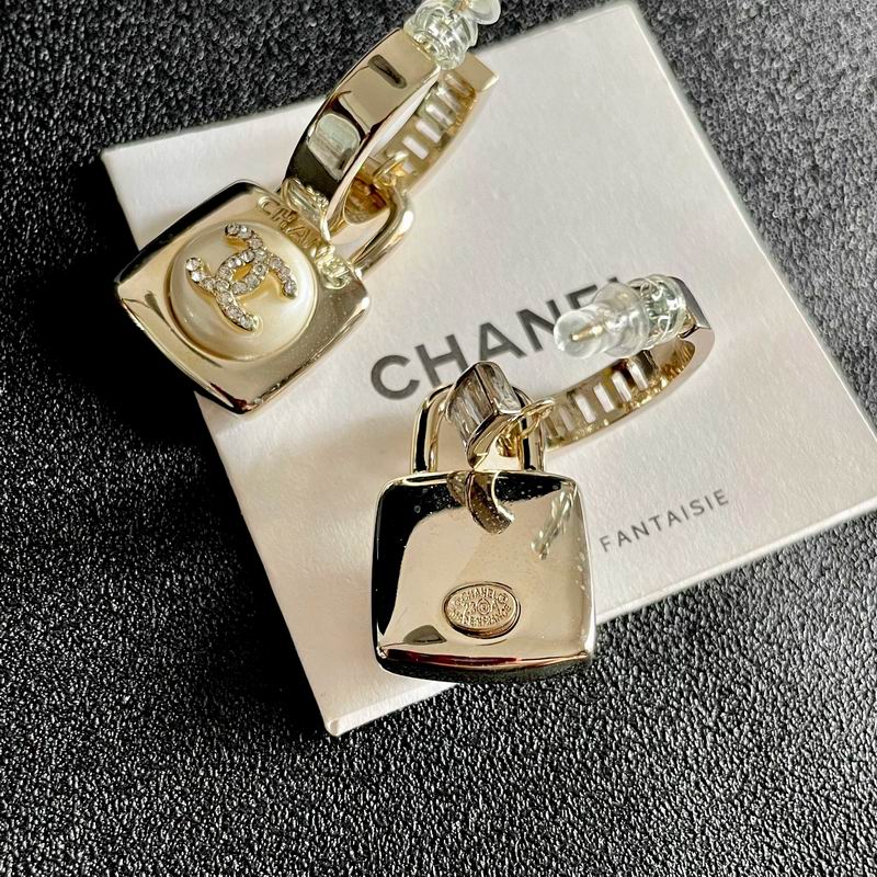 Chanel Earring 07yxh58 (3)