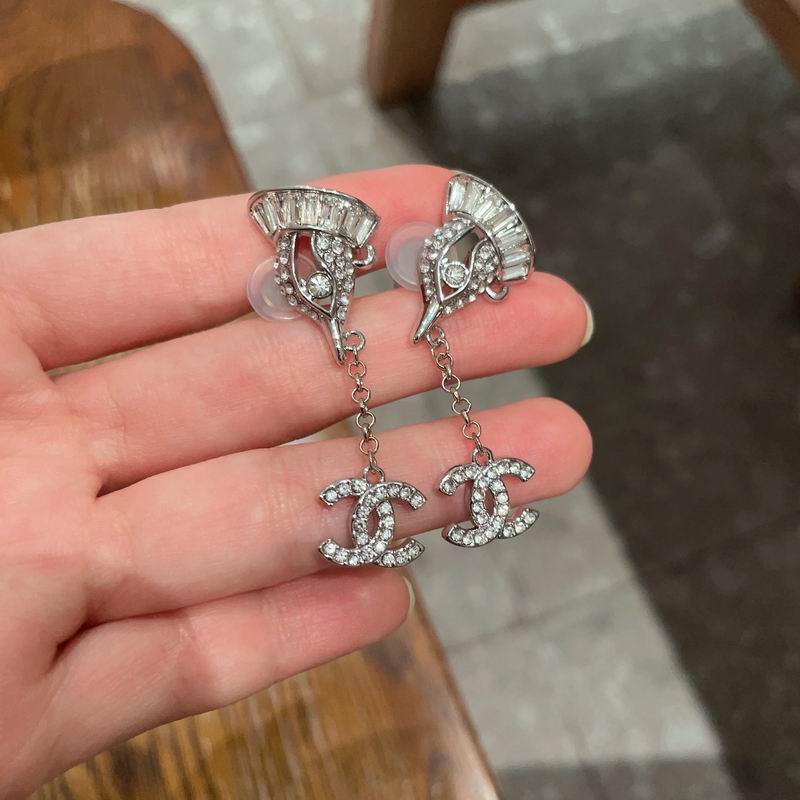 Chanel Earring 07yxh59 (6)