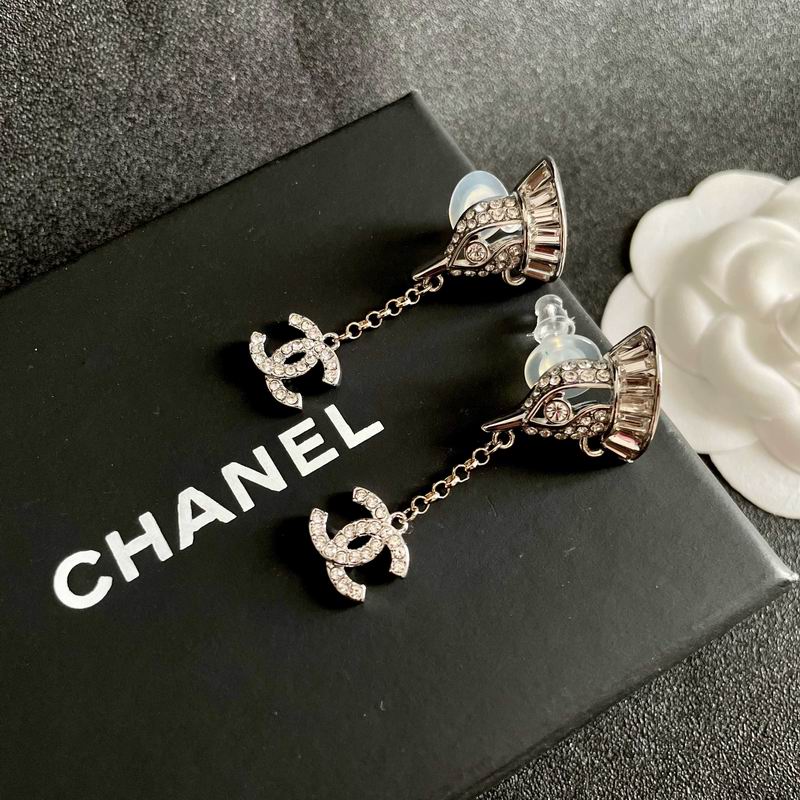 Chanel Earring 07yxh59 (7)