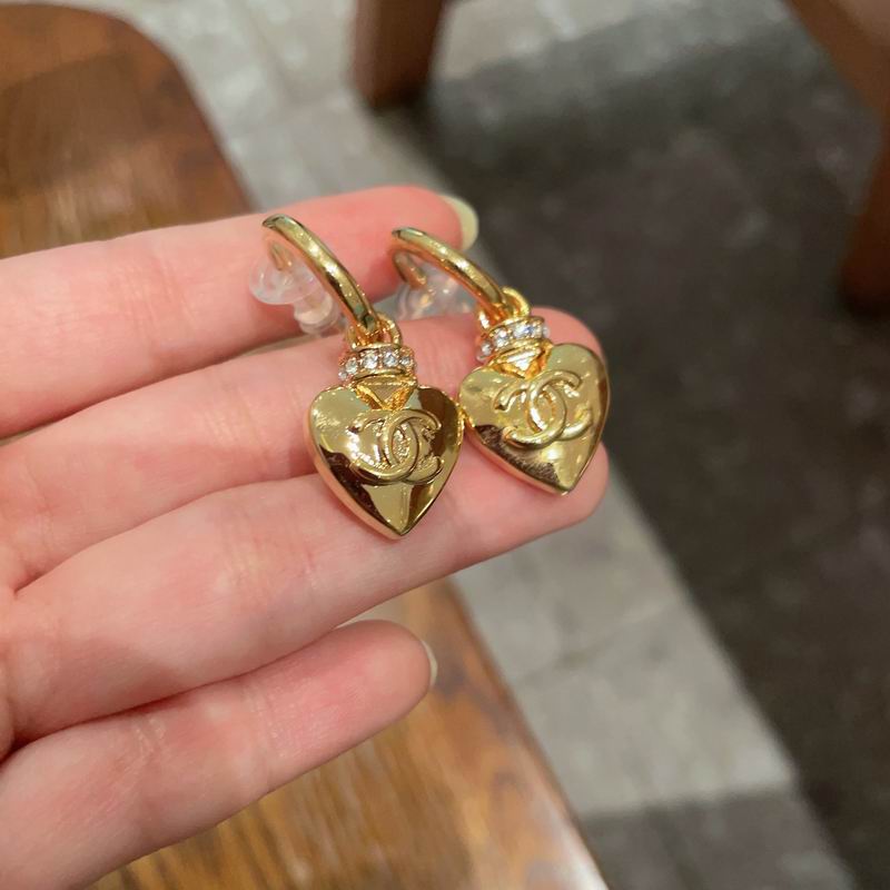Chanel Earring 07yxh63 (6)