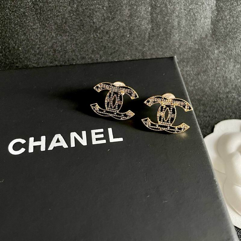Chanel Earring 07yxh69 (6)