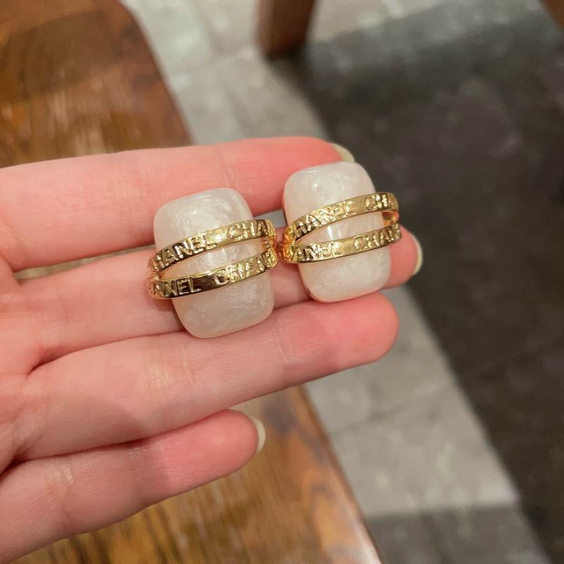 Chanel Earring 07yxh71 (6)