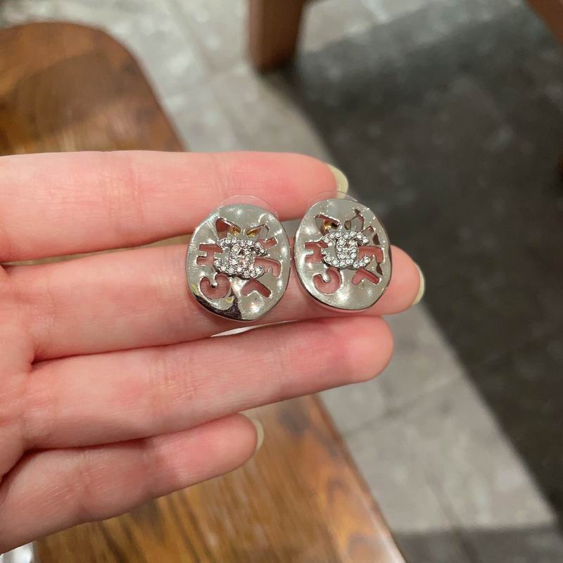 Chanel Earring 07yxh72 (6)