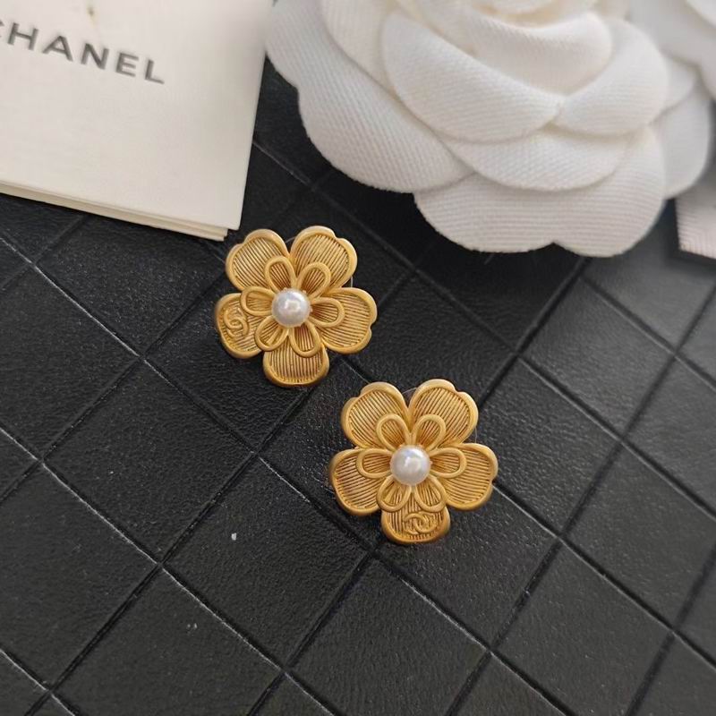 Chanel Earring 07yxh81 (1)
