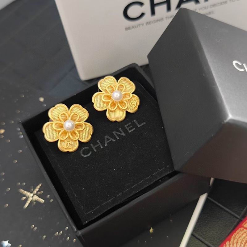 Chanel Earring 07yxh81 (8)