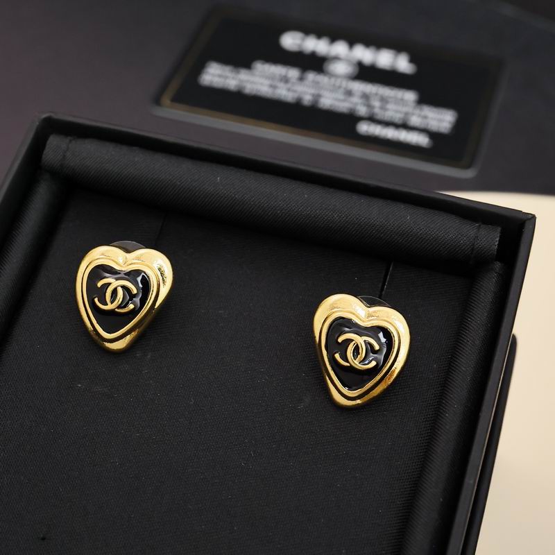Chanel Earring 07yxh83 (6)