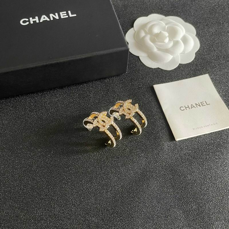 Chanel Earring 07yxh90 (2)