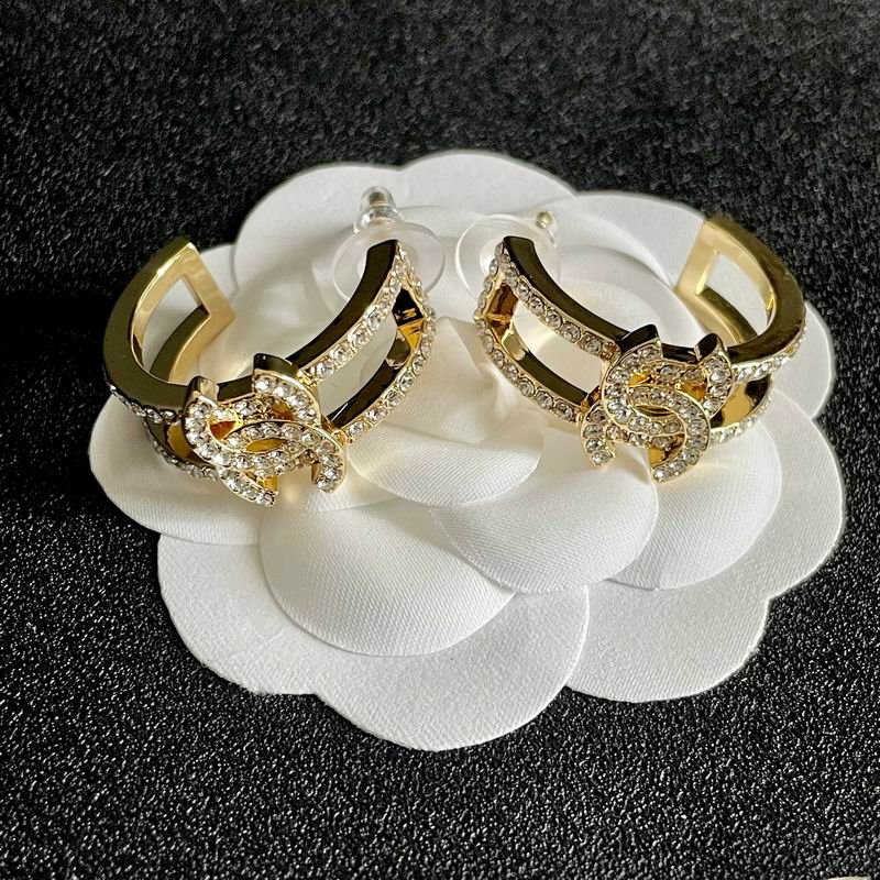 Chanel Earring 07yxh90 (4)