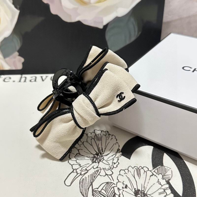 Chanel Hair grab clip hh (12)