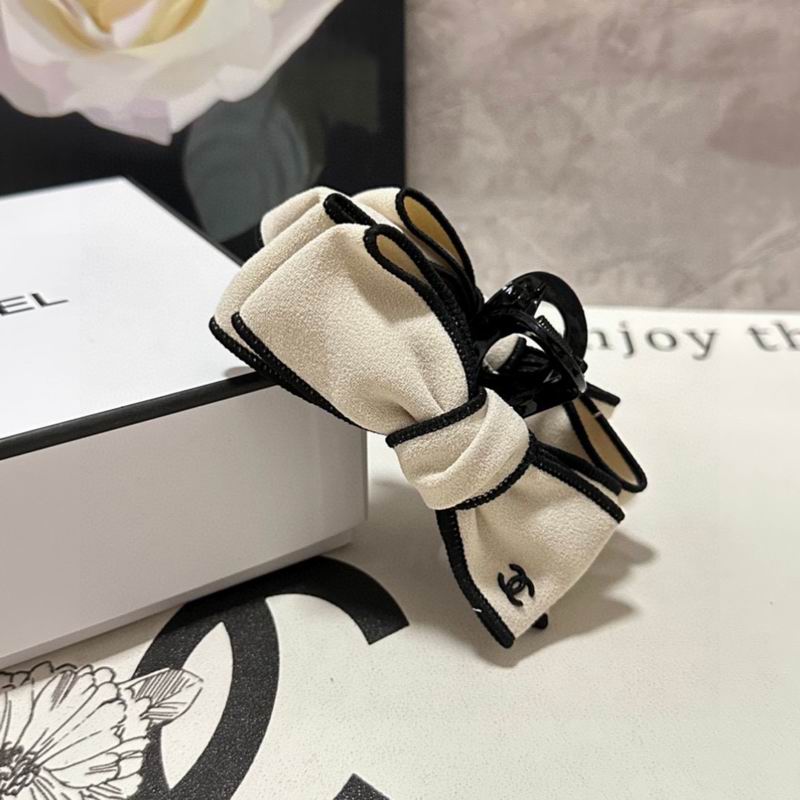 Chanel Hair grab clip hh (13)