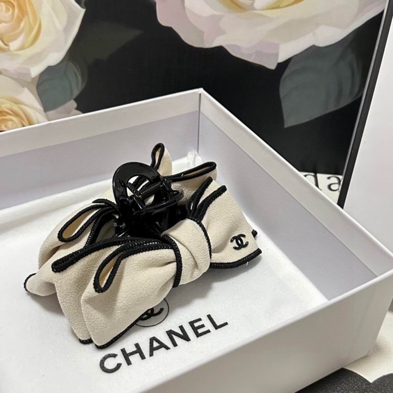 Chanel Hair grab clip hh (15)
