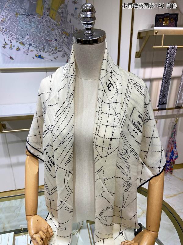 Chanel Scarf 135X135cm 70%羊绒30%真丝 E08 (10)