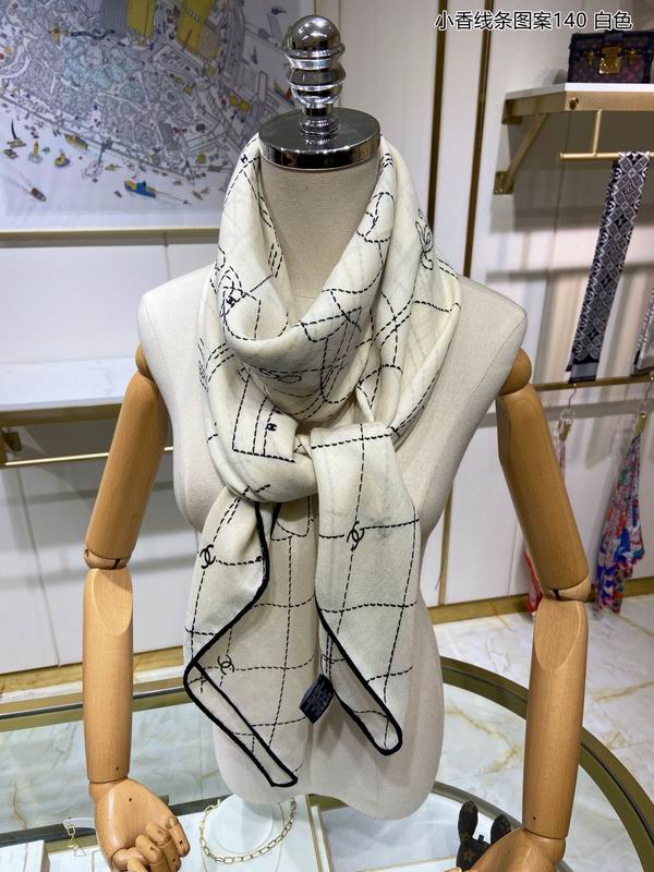 Chanel Scarf 135X135cm 70%羊绒30%真丝 E08 (12)