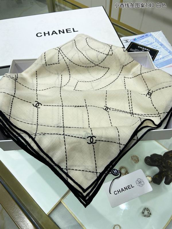 Chanel Scarf 135X135cm 70%羊绒30%真丝 E08 (15)