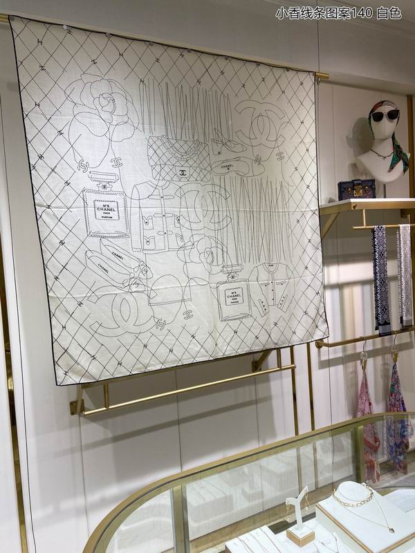 Chanel Scarf 135X135cm 70%羊绒30%真丝 E08 (16)