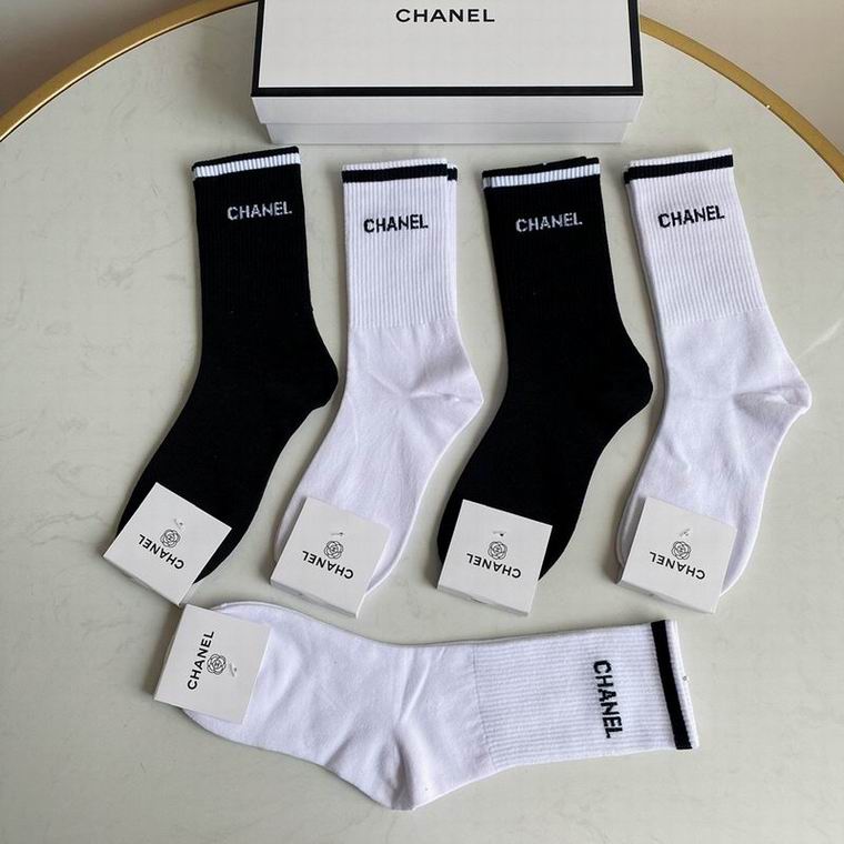 Chanel Sock  (1)