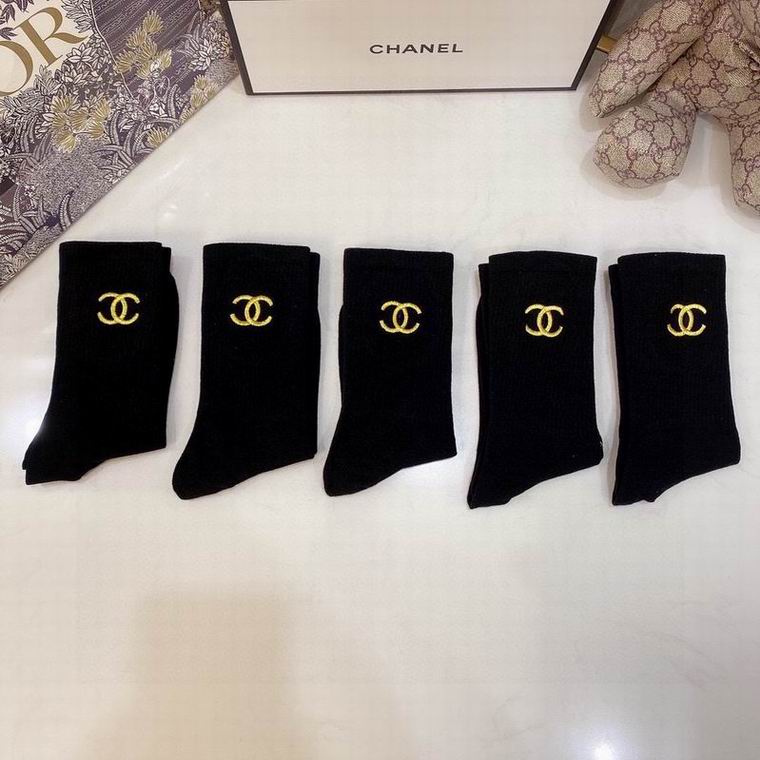Chanel Sock  (4)