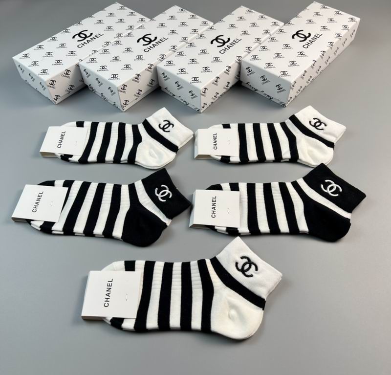 Chanel Socks (5)