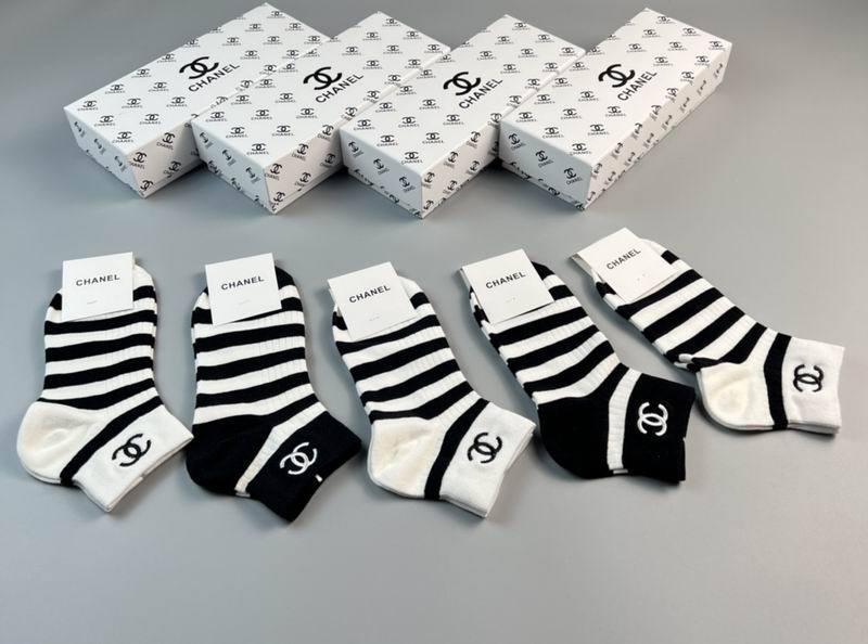 Chanel Socks (6)