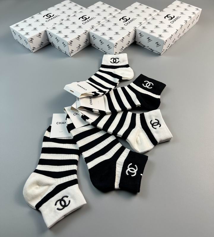 Chanel Socks (9)