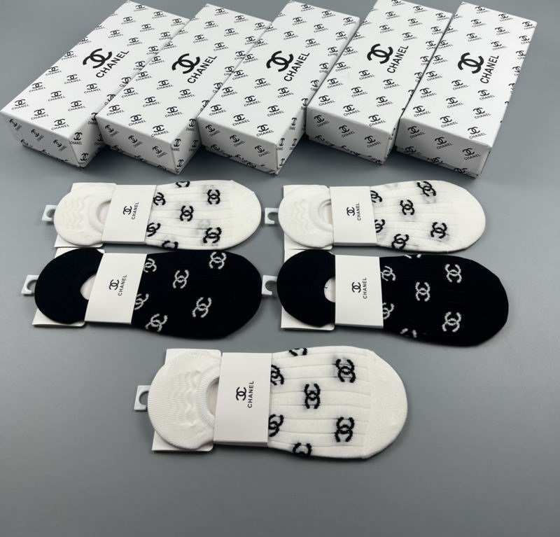 Chanel Socks  (2)