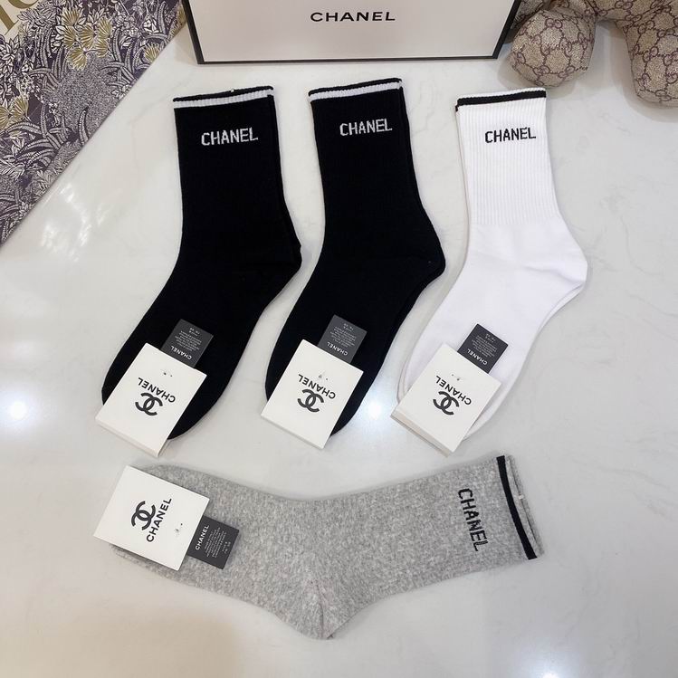 Chanel Socks  (2)