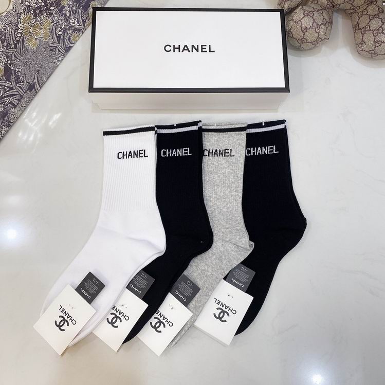 Chanel Socks  (3)