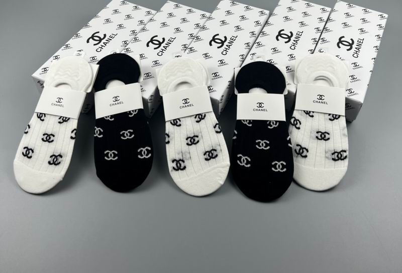 Chanel Socks  (4)