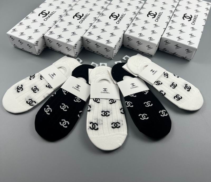 Chanel Socks  (5)