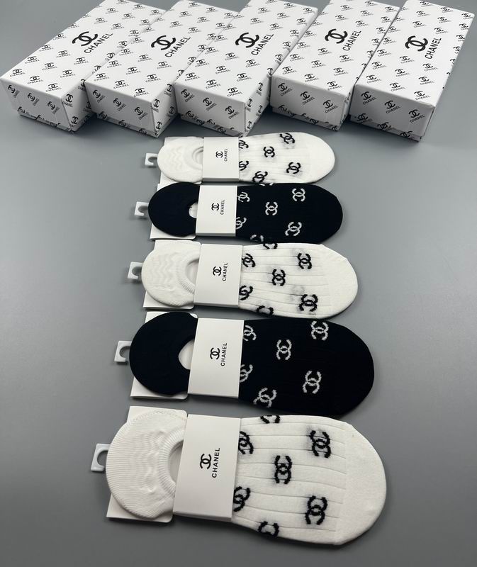 Chanel Socks  (7)