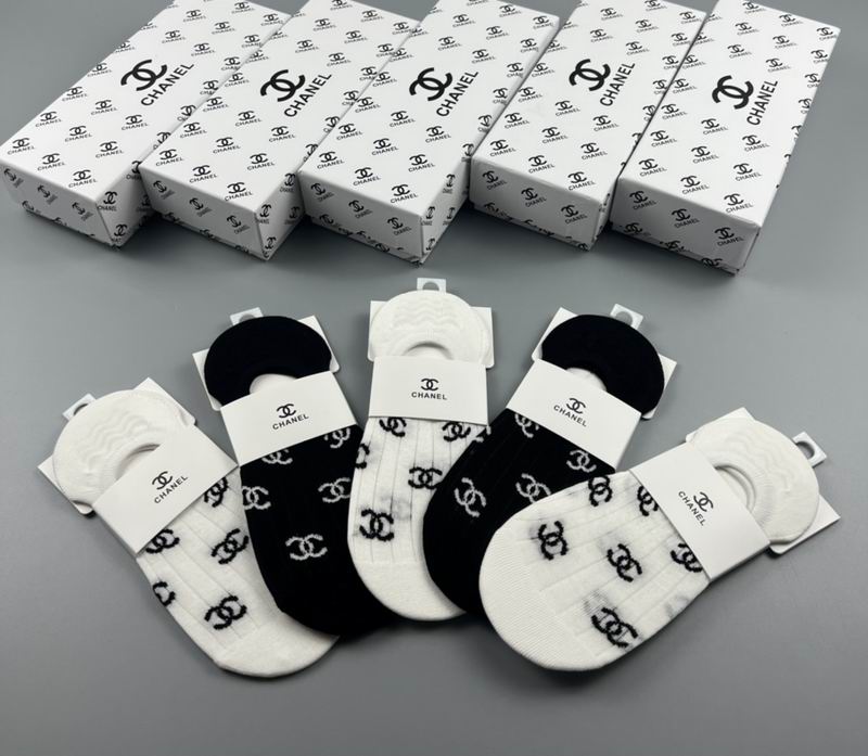 Chanel Socks  (8)
