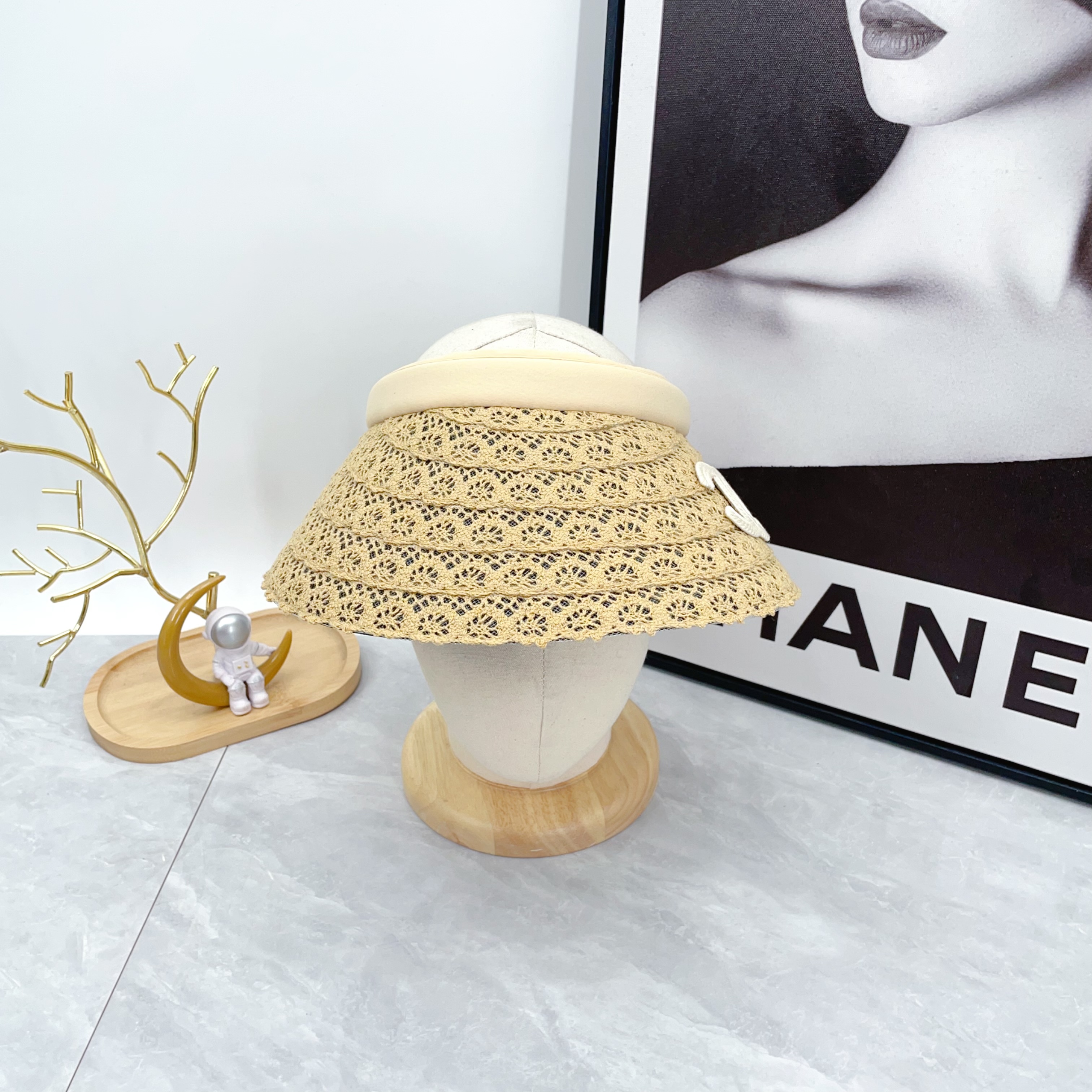 Chanel Visor dx (280)