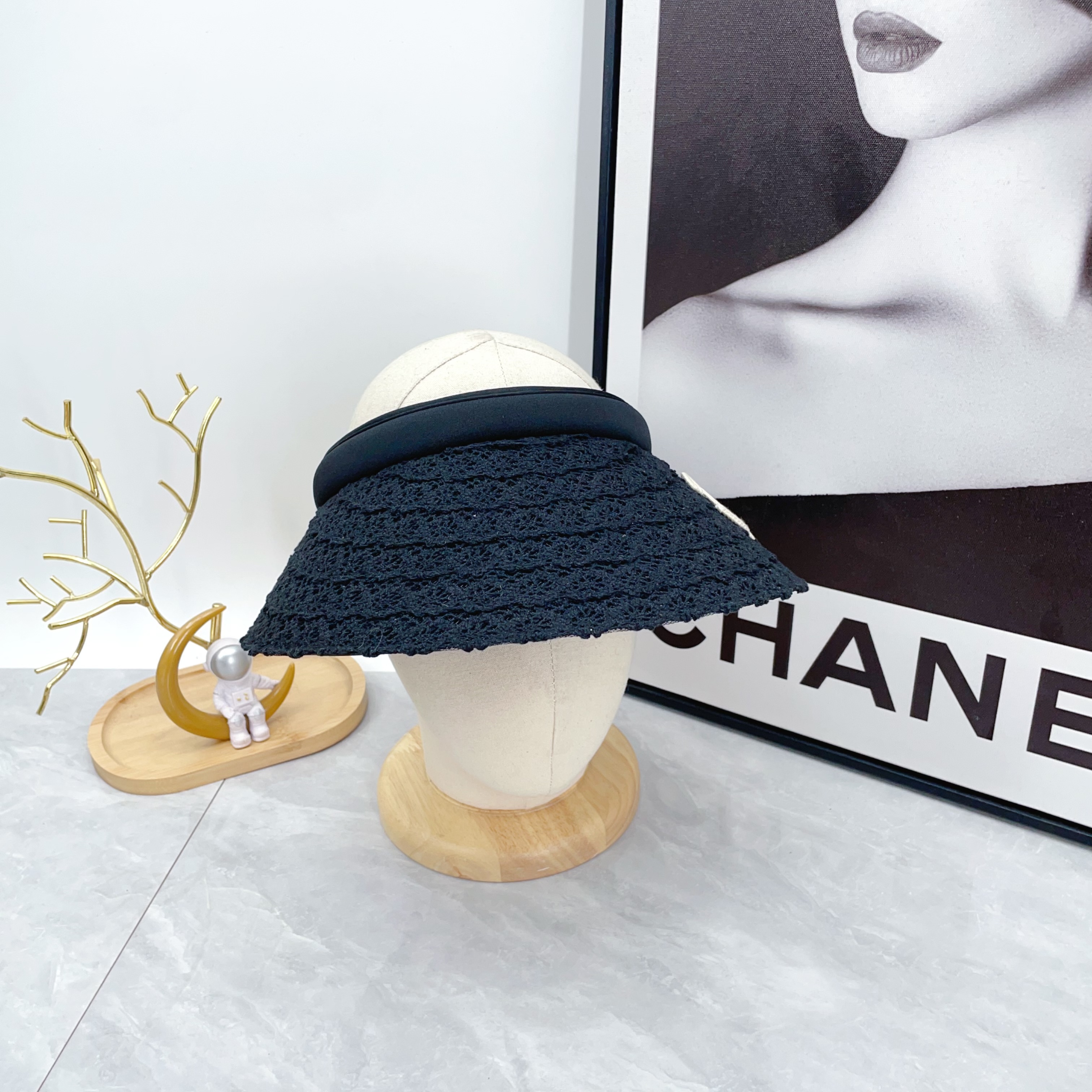 Chanel Visor dx (289)