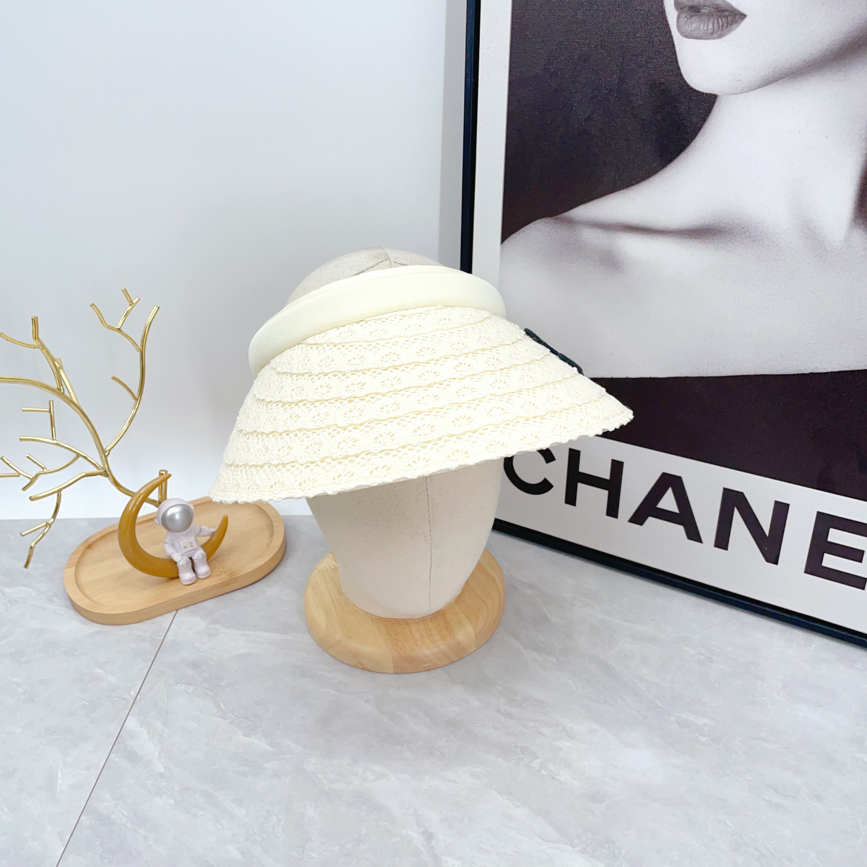 Chanel Visor dx (298)