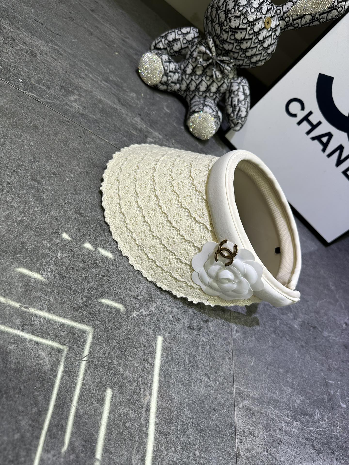 Chanel Visor dx (458)