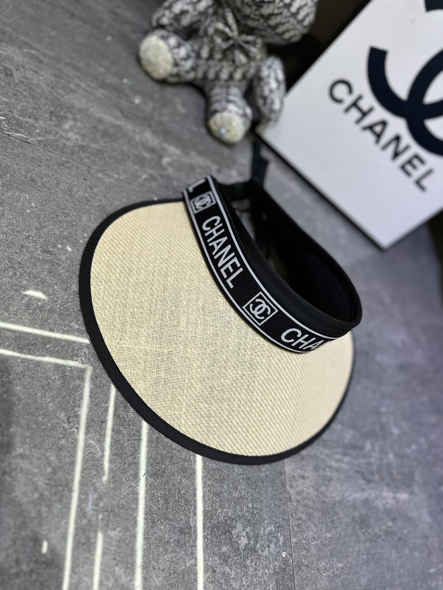 Chanel Visor dx (466)
