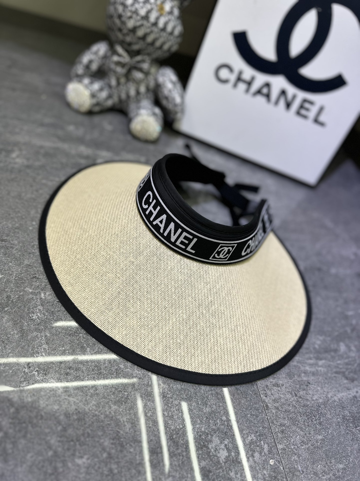 Chanel Visor dx (467)