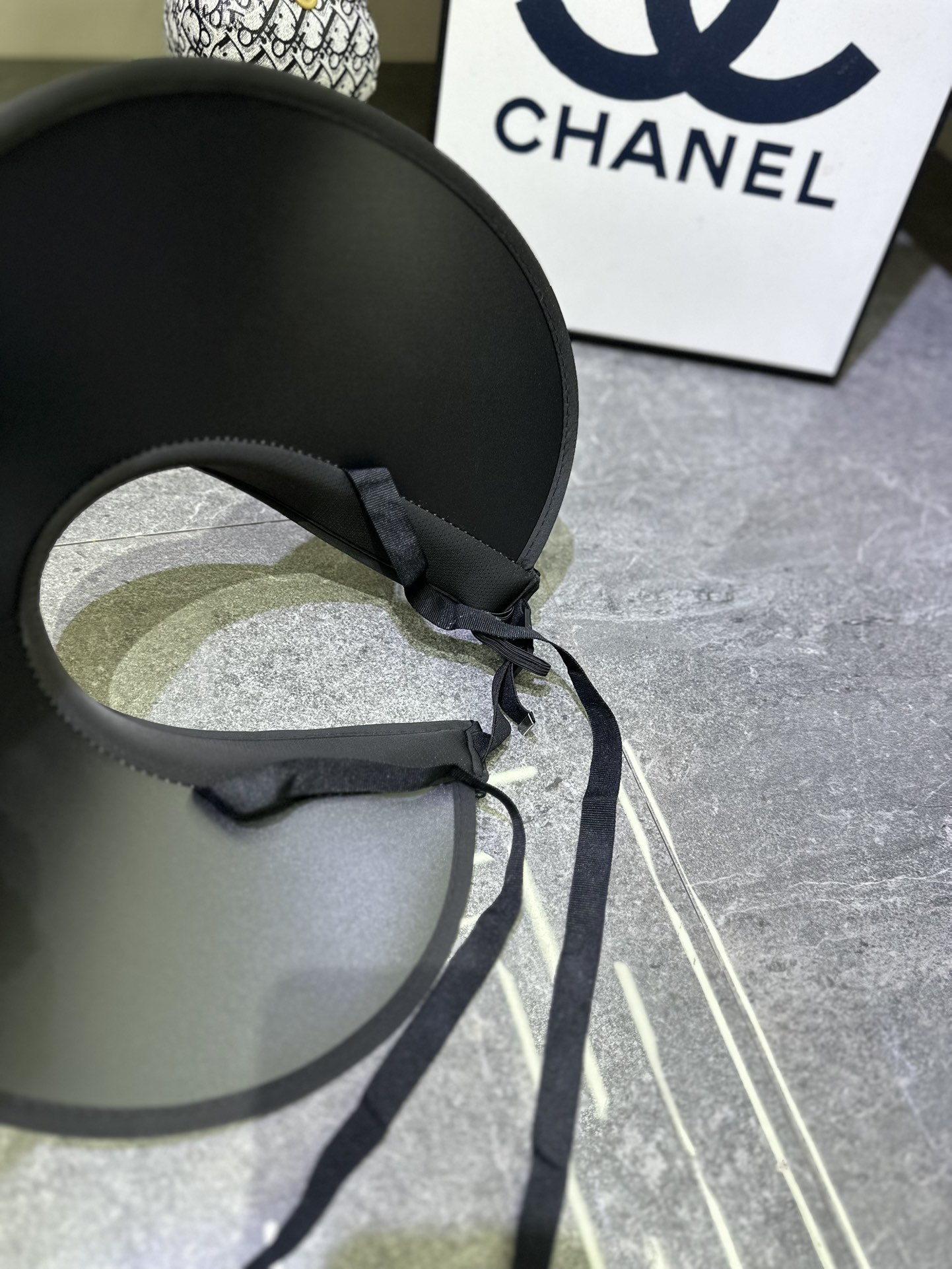 Chanel Visor dx (470)