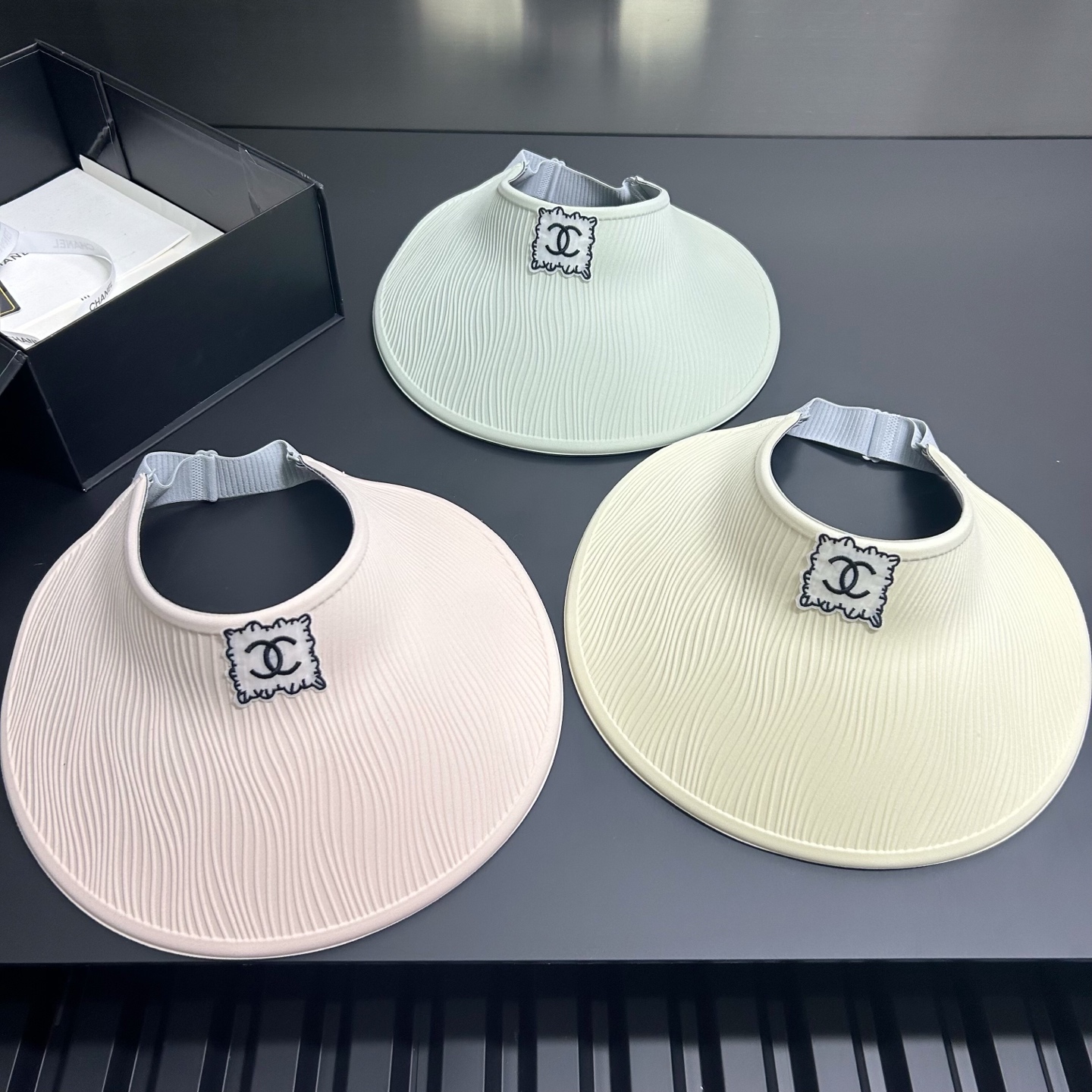 Chanel Visor dx (827)