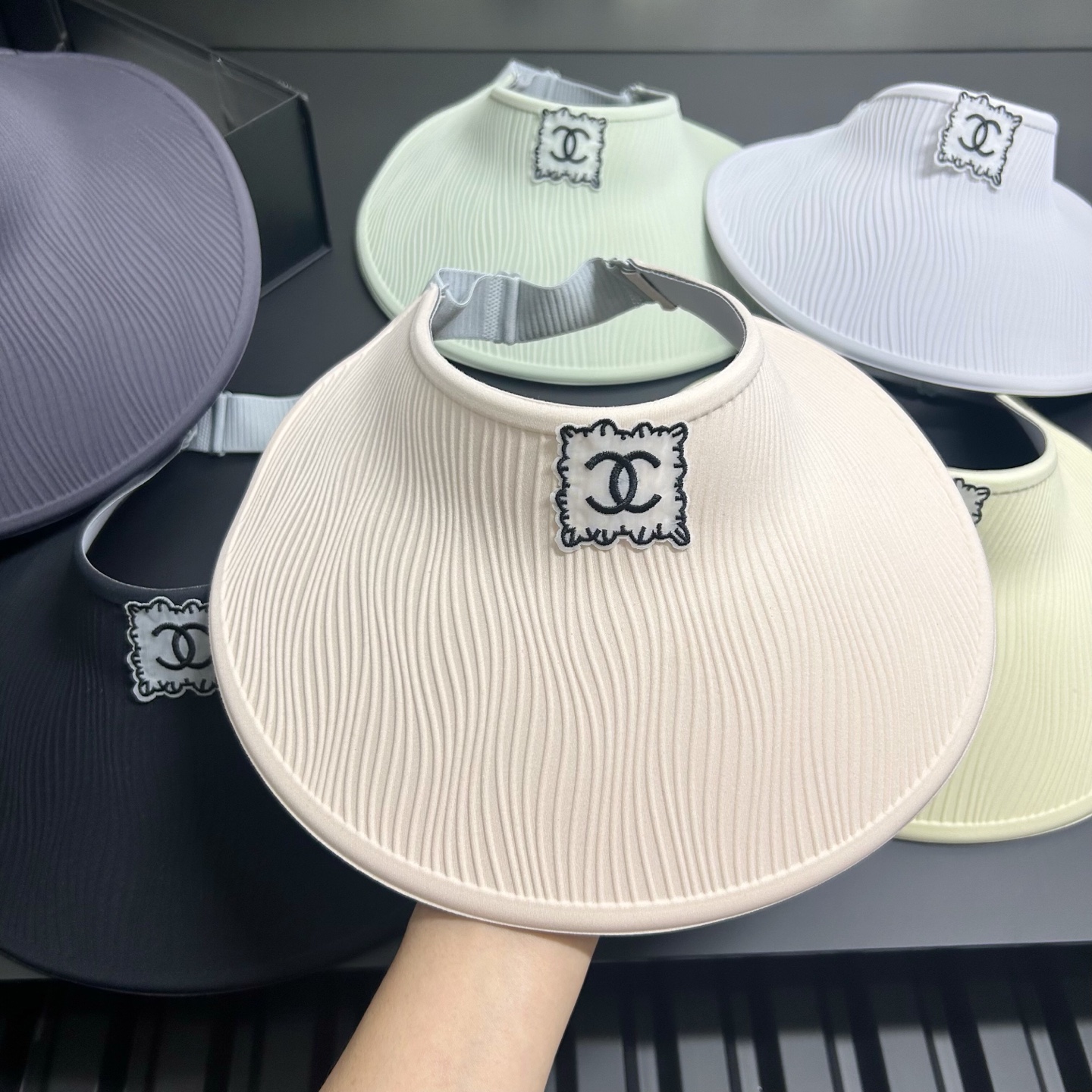 Chanel Visor dx (829)