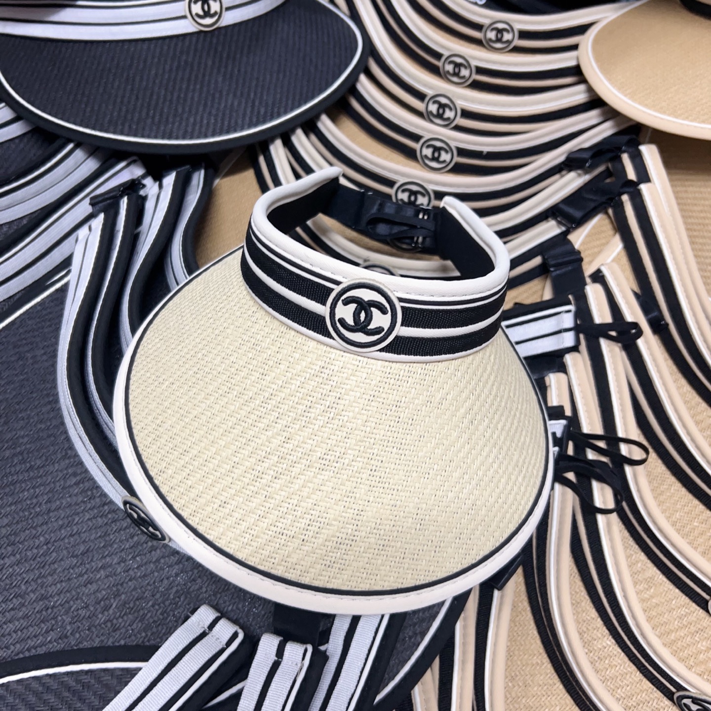 Chanel Visor dx (946)