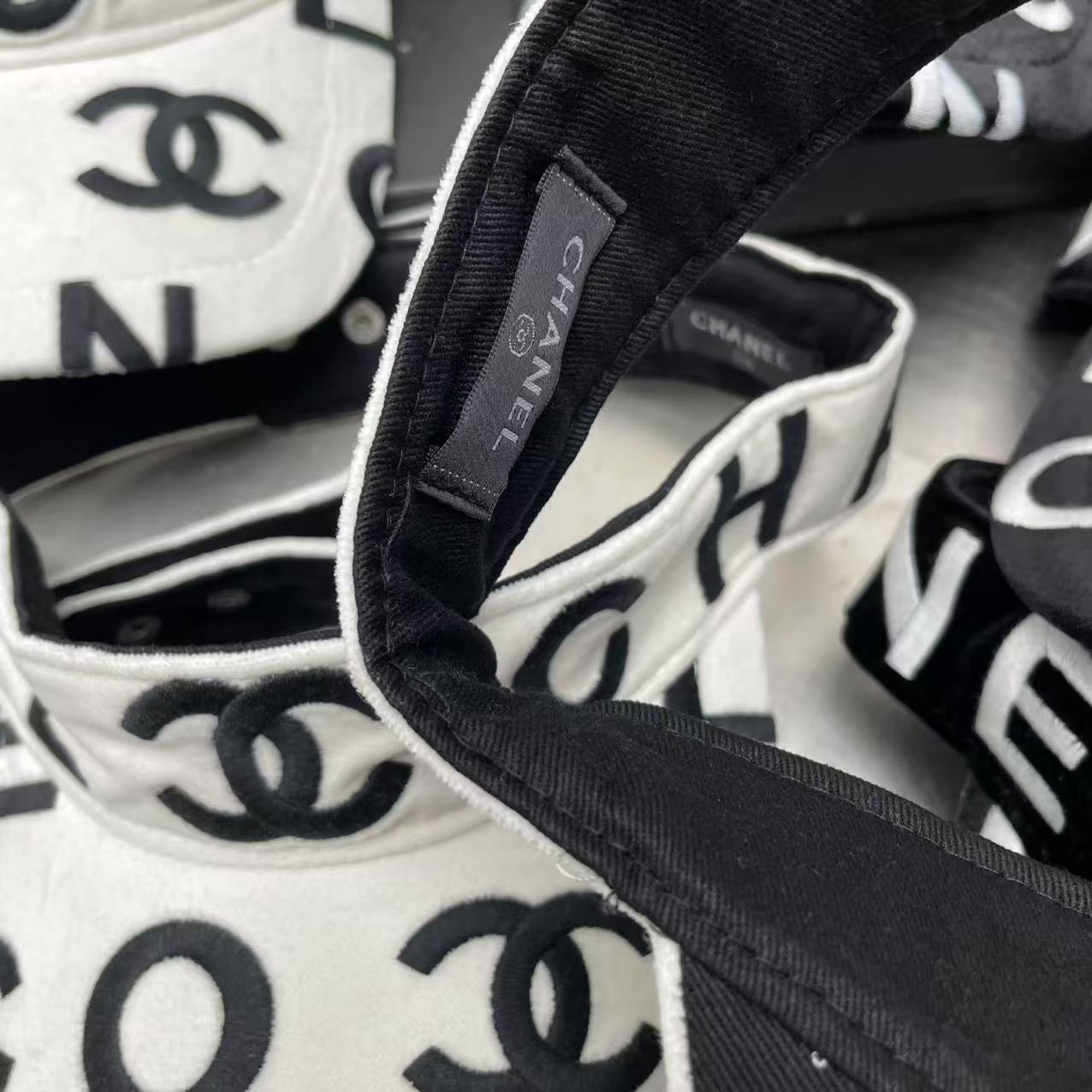 Chanel Visor dx (984)