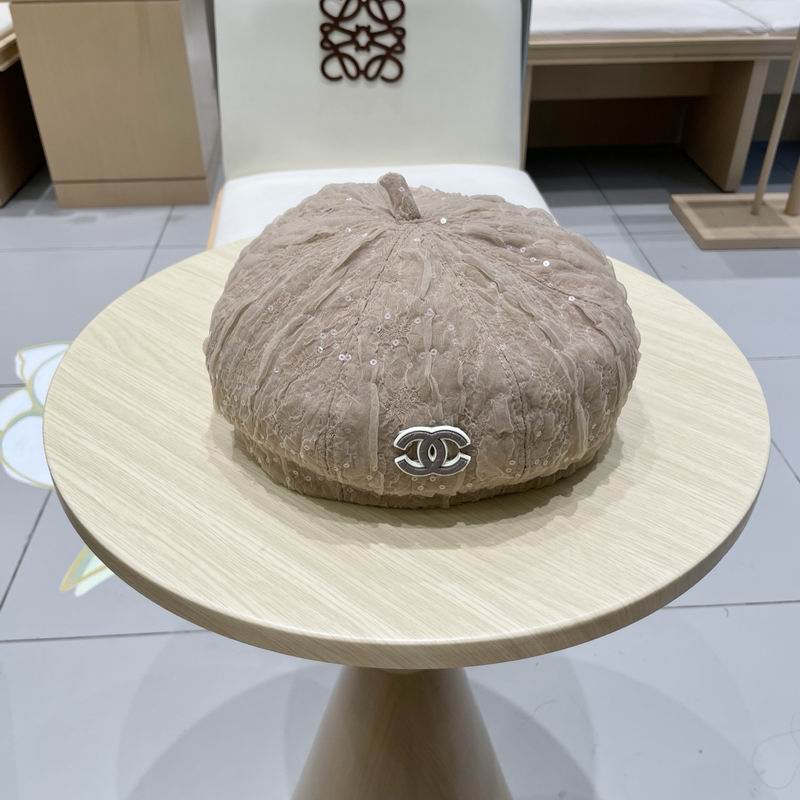 Chanel beret (217)