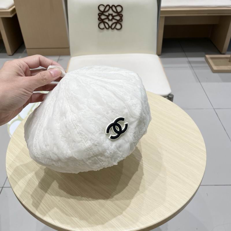 Chanel beret (221)