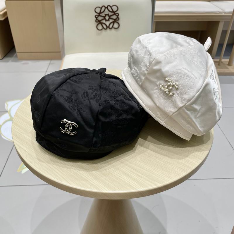 Chanel beret (232)