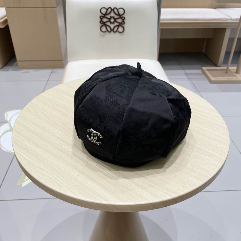 Chanel beret (245)