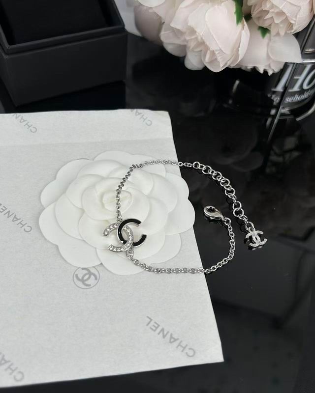 Chanel bracelet 05yxh08 (2)