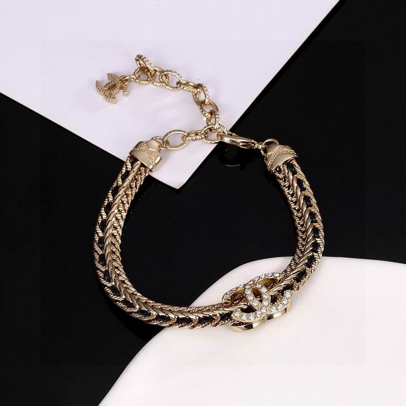 Chanel bracelet 05yxh09 (2)