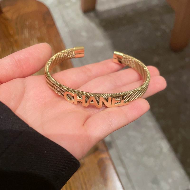 Chanel bracelet 05yxh10 (5)